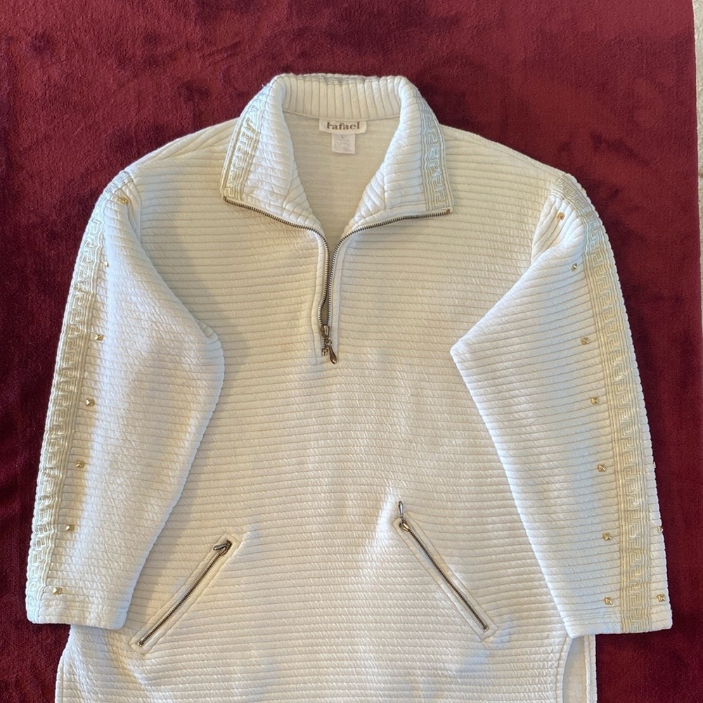 Rafael size L long sleeve top